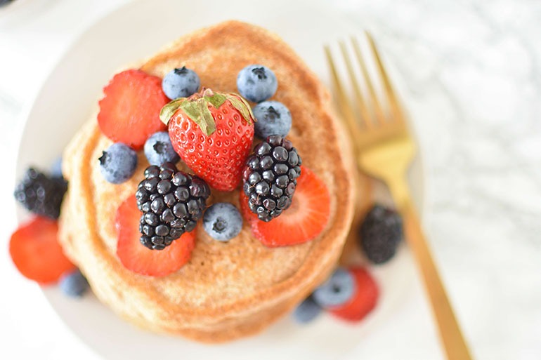 Whole Wheat Vegan Pancakes