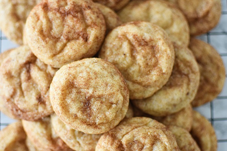 Vegan Snickerdoodle Cookies