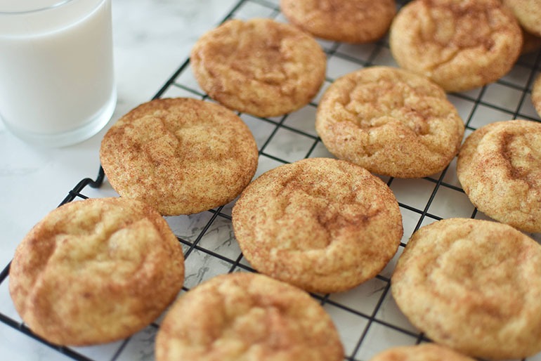 Vegan Snickerdoodle Cookies