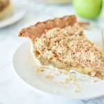 Vegan Apple Crumble Pie