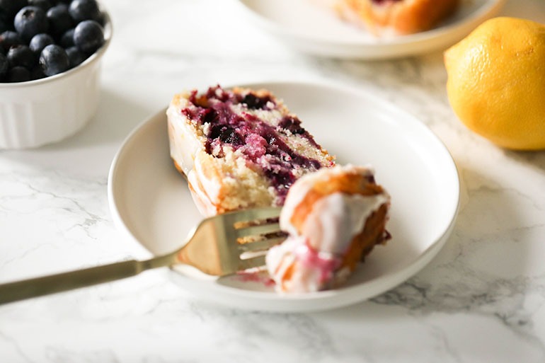 Easy Vegan Blueberry Lemon Cake