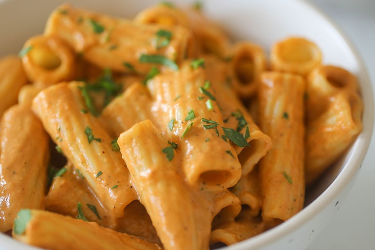 Roasted Red Bell Pepper Pasta