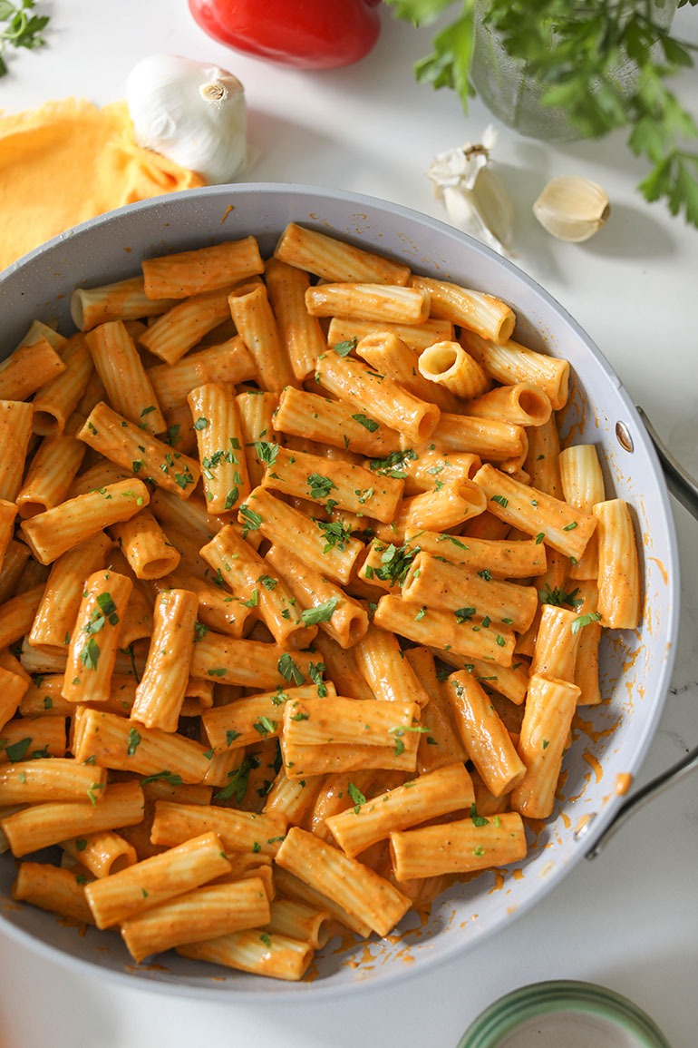Roasted Red Bell Pepper Pasta