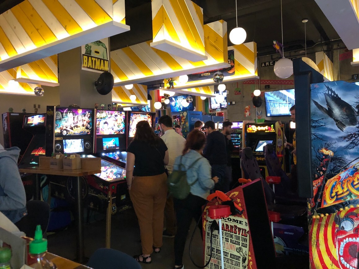 inside roxy'
