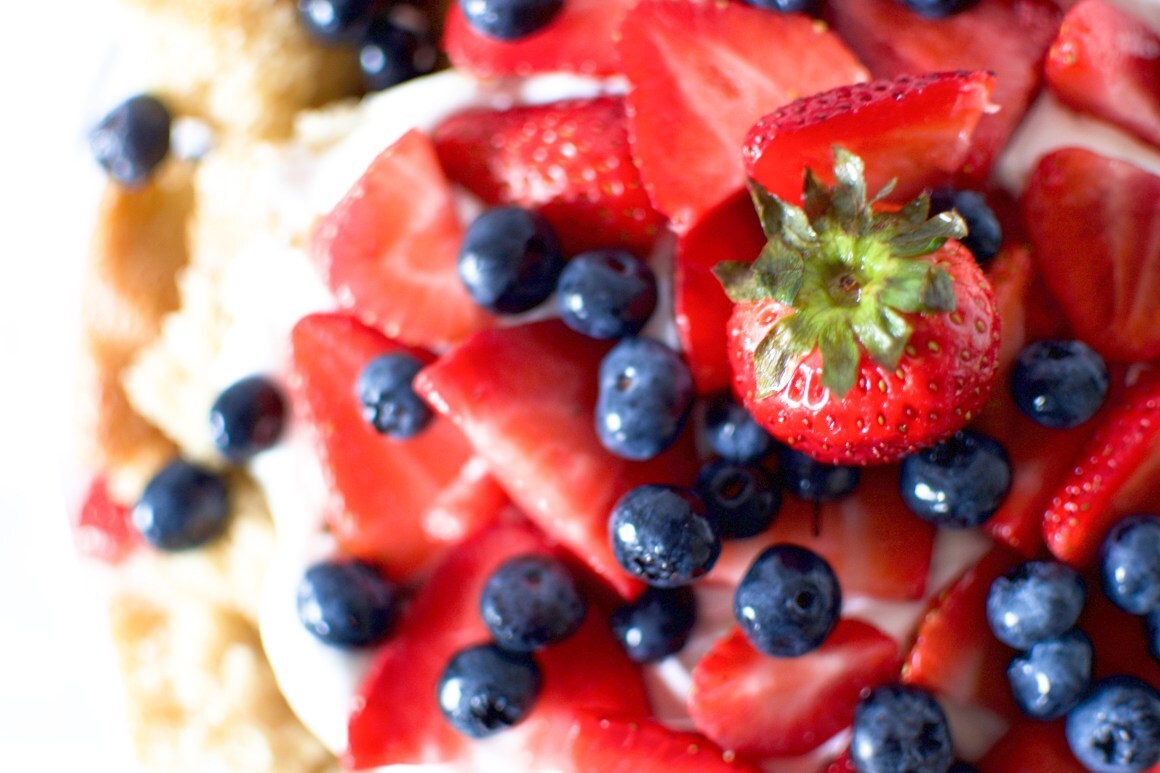 Vegan Berry Trifle Cake