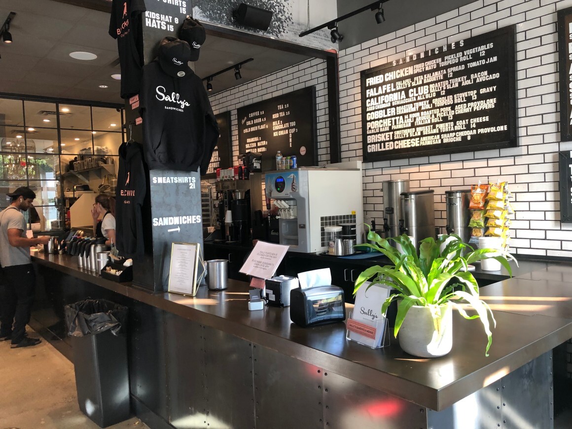 inside blackbird donuts